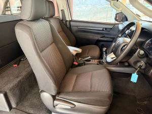 Toyota Hilux 2.4GD-6 Xtra cab SRX - Image 11