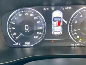 Volvo XC40 T4 Inscription - Image 18