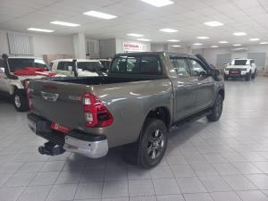 Toyota Hilux 2.8GD-6 double cab 4x4 Raider auto - Image 2