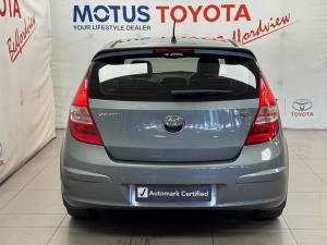 Hyundai i30 1.6 GLS - Image 5
