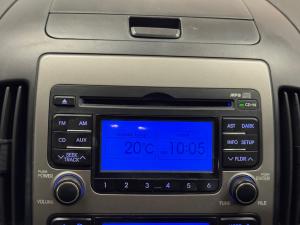 Hyundai i30 1.6 GLS - Image 11