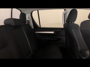 Toyota Hilux 2.4GD-6 double cab Raider auto - Image 12