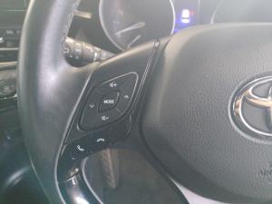 Toyota C-HR 1.2T Plus auto - Image 9