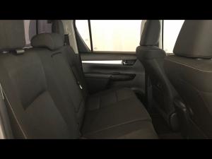 Toyota Hilux 2.8GD-6 double cab 4x4 Raider auto - Image 12
