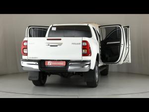 Toyota Hilux 2.8GD-6 double cab 4x4 Raider auto - Image 24