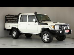 Toyota Land Cruiser 79 4.5D-4D V8 double cab LX - Image 1