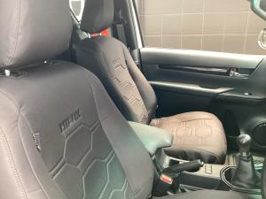 Toyota Hilux 2.8GD-6 Xtra cab Legend 50 - Image 12