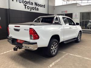 Toyota Hilux 2.8GD-6 Xtra cab Legend 50 - Image 2