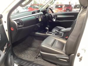 Toyota Hilux 2.8GD-6 Xtra cab Raider auto - Image 7