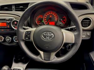 Toyota Yaris 3-door 1.0 XS - Image 8