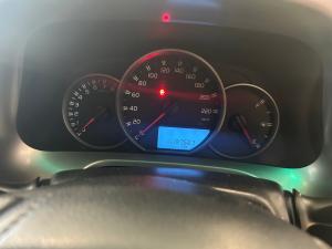 Toyota RAV4 2.0 GX auto - Image 9