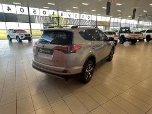 Toyota RAV4 2.0 GX auto - Image 2