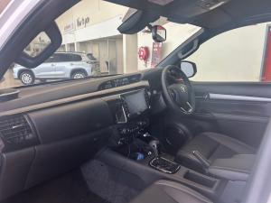 Toyota Hilux 2.8GD-6 48V double cab Legend RS - Image 7