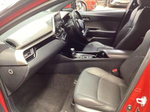 Toyota C-HR 1.2T Luxury - Image 7