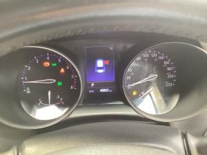 Toyota C-HR 1.2T Luxury - Image 11