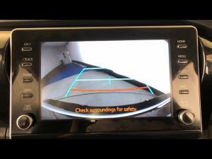 Toyota Hilux 2.4GD-6 double cab 4x4 Raider manual - Image 17