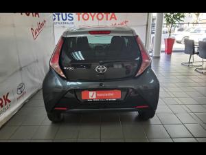 Toyota Aygo 1.0 X-Play - Image 5