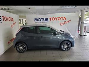 Toyota Aygo 1.0 X-Play - Image 3