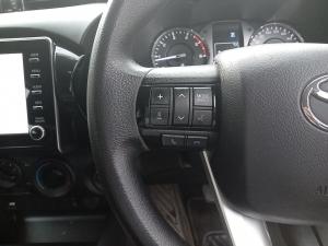 Toyota Hilux 2.4GD-6 double cab 4x4 Raider auto - Image 9