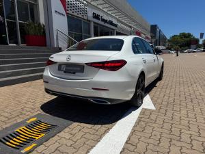 Mercedes-Benz C-Class C220d Avantgarde - Image 2