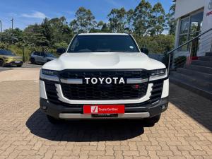 Toyota Land Cruiser 300 3.3D GR-Sport - Image 4