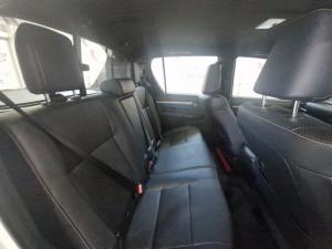 Toyota Hilux 2.8 GD-6 RB Legend RS automaticD/C - Image 13