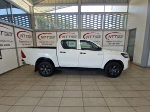 Toyota Hilux 2.4 GD-6 Raider 4X4 automaticD/C - Image 3