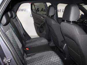 Volkswagen T-CROSS 1.0 TSI R-LINE DSG - Image 16