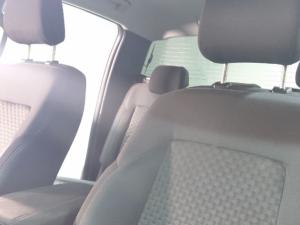 Volkswagen Amarok 2.0BITDI 154KW 4MOT Life automatic D/C - Image 18