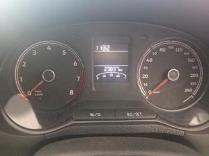 Volkswagen Polo Vivo 1.4 - Image 10