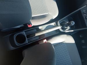 Volkswagen Polo Vivo 1.4 - Image 12