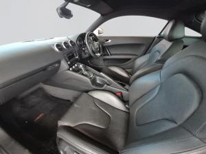 Audi TT 2.0T FSI Coupe Stronic - Image 3