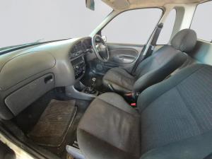 Ford Bantam 1.3iP/U Single Cab - Image 3