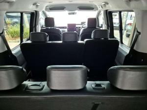 Hyundai Staria 2.2D Executive automatic - Image 8