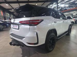 Toyota Fortuner 2.8GD-6 VX automatic - Image 6
