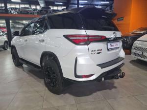 Toyota Fortuner 2.8GD-6 VX automatic - Image 9