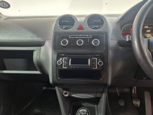 Volkswagen Caddy 2.0TDI panel van - Image 8