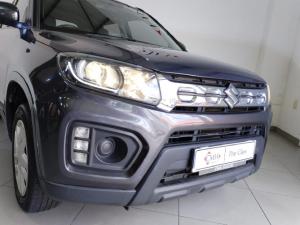 Suzuki Vitara Brezza 1.5 GL - Image 16