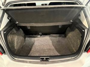 Volkswagen Polo Vivo hatch 1.4 Trendline - Image 8