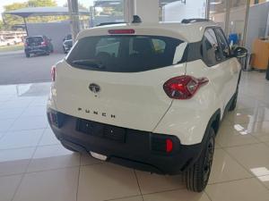 Tata Punch 1.2 Adventure - Image 3