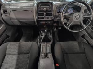 Nissan NP300 Hardbody 2.5TDi double cab Hi-rider - Image 7