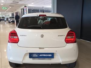 Suzuki Swift 1.2 GLX auto - Image 4