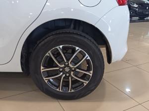 Suzuki Swift 1.2 GLX auto - Image 6