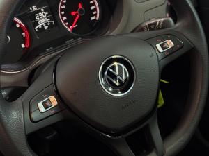 Volkswagen Polo hatch 1.0TSI Life auto - Image 24