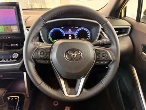 Toyota Corolla Cross 1.8 HEV XR - Image 12