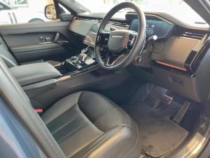 Land Rover Range Rover Sport P510e First Edition - Image 22