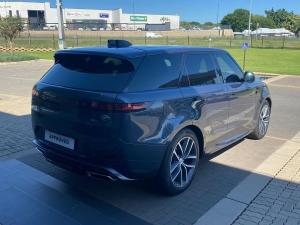 Land Rover Range Rover Sport P510e First Edition - Image 6
