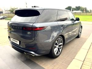 Land Rover Range Rover Sport P510e First Edition - Image 6