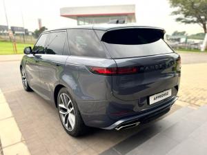 Land Rover Range Rover Sport P510e First Edition - Image 9