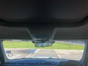 Land Rover Defender 130 D300 X-Dynamic HSE - Image 11